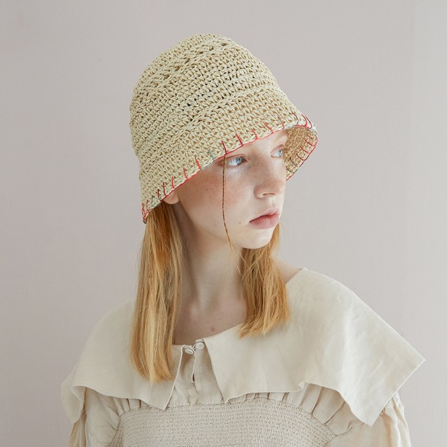 Stitch knitting hat  - Ivory