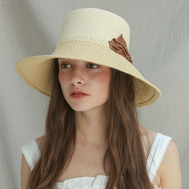 Iconic summer hat – Yellow beige